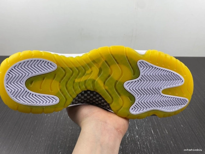 Yellow WMNS AH7860-107 Snakeskin Low 11 Air Jordan 0825